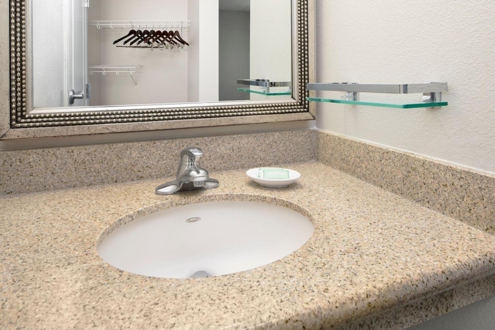 Residence Inn Newport News Airport Екстер'єр фото