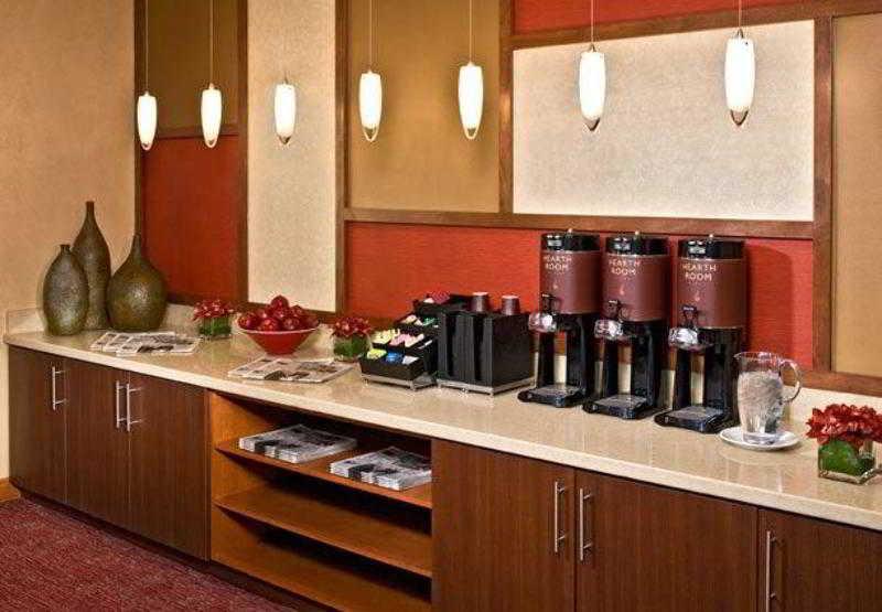 Residence Inn Newport News Airport Ресторан фото