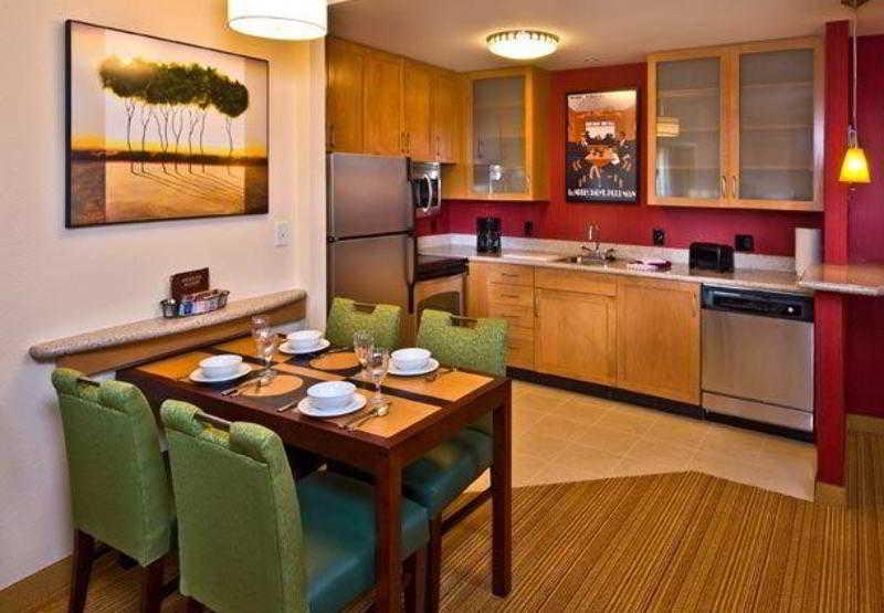 Residence Inn Newport News Airport Екстер'єр фото